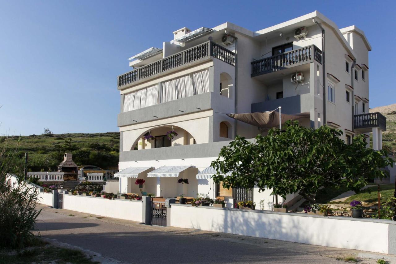 Apartments Antonio Pag Town Zewnętrze zdjęcie