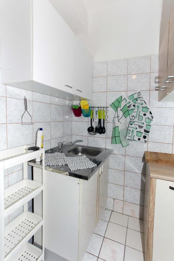 Apartments Antonio Pag Town Zewnętrze zdjęcie