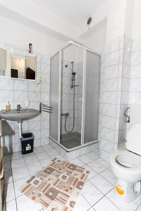 Apartments Antonio Pag Town Zewnętrze zdjęcie