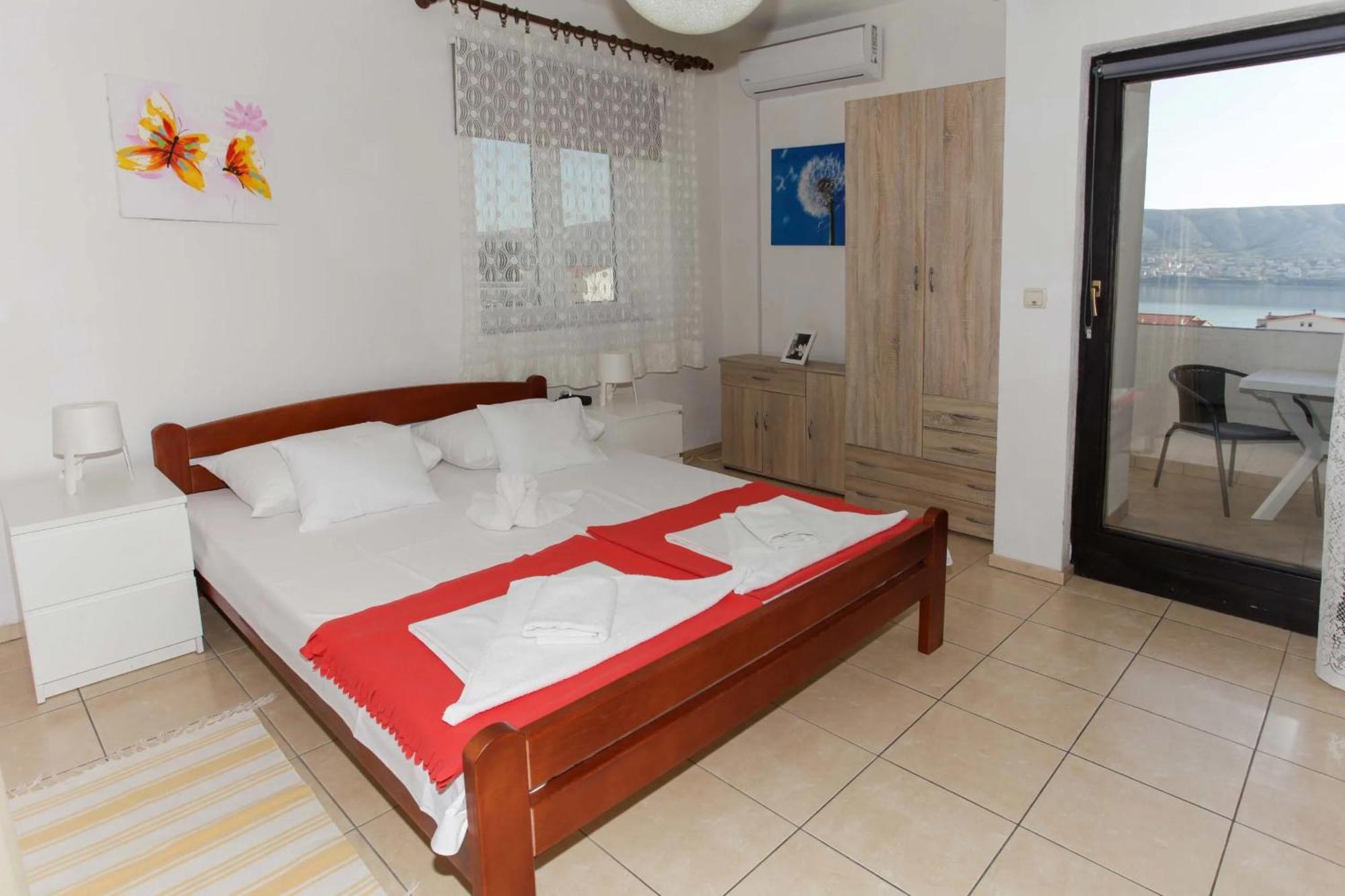 Apartments Antonio Pag Town Zewnętrze zdjęcie